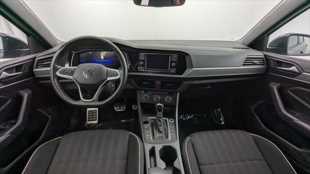 Used 2024 Volkswagen Jetta Sport FWD image 24