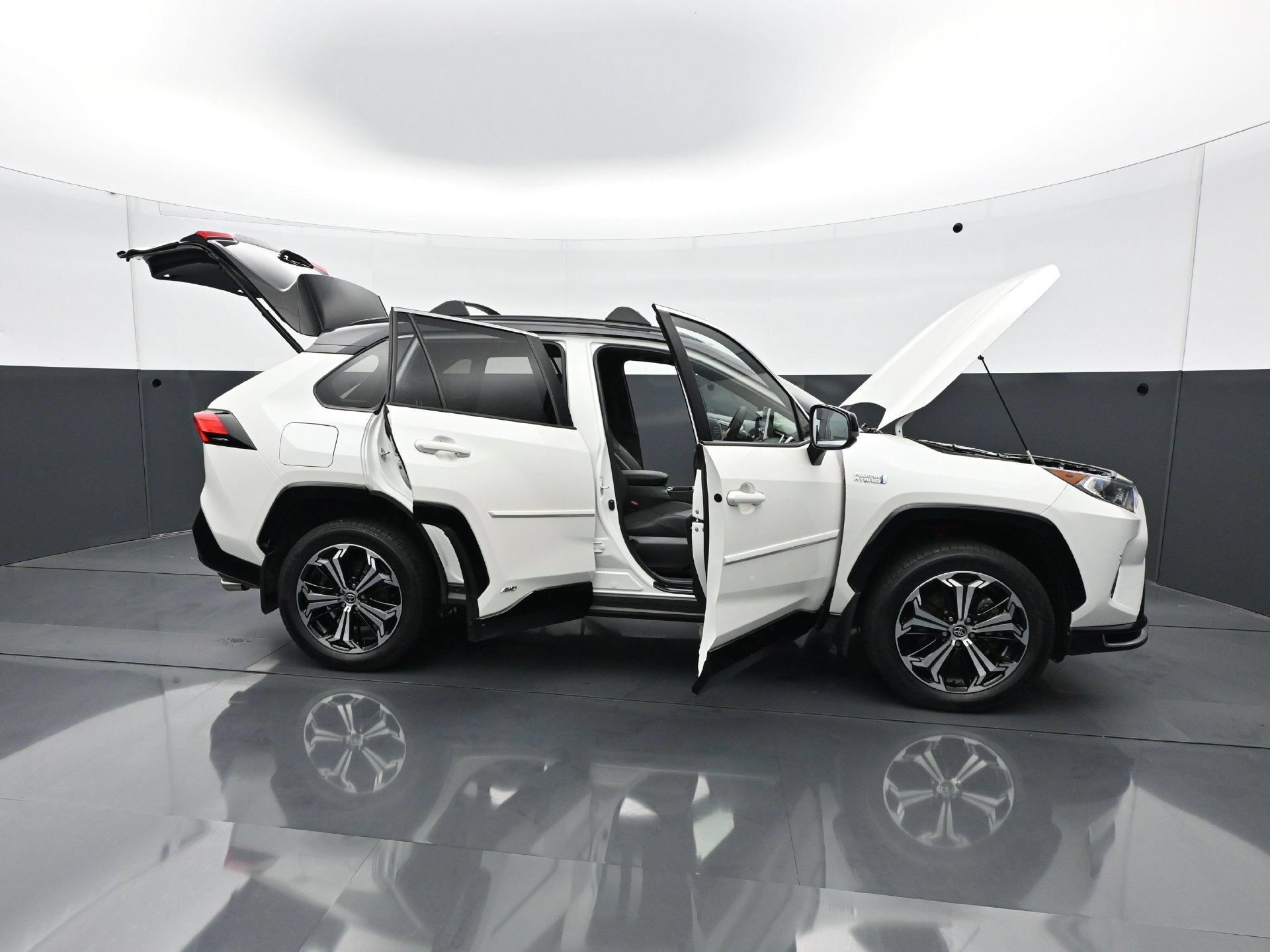 Used 2021 Toyota RAV4 XSE w/ Weather Package AWD/4WD image 53