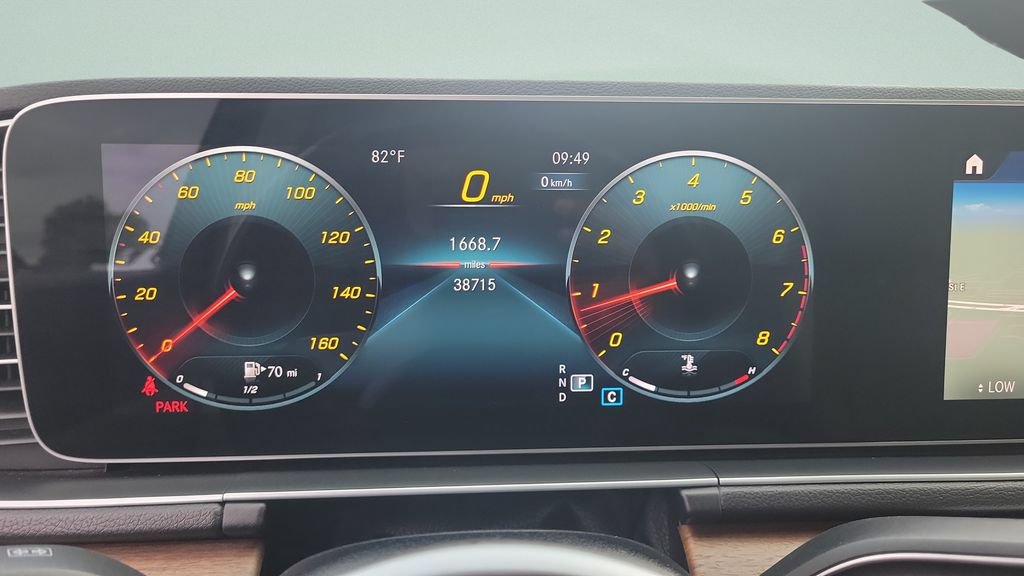 Used 2022 Mercedes-Benz GLE 350 4MATIC image 23