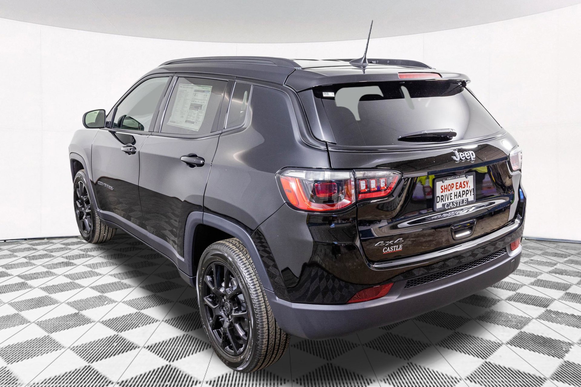 New 2026 Jeep Compass Latitude AWD/4WD image 14