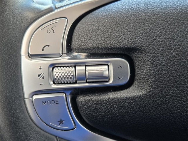 Used 2022 Genesis GV70 2.5T image 25