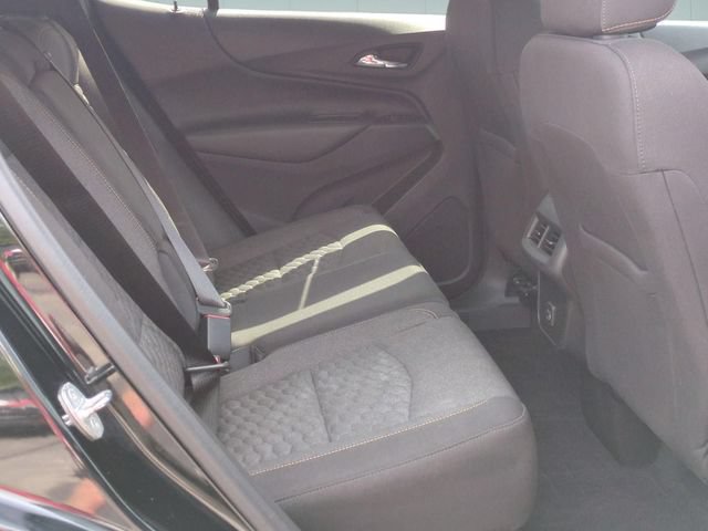 Used 2020 Chevrolet Equinox LT w/ Driver Convenience Package FWD image 28