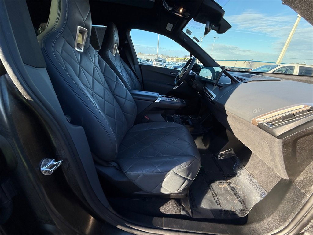 Used 2023 BMW iX xDrive50 w/ Ultimate Package 2 image 22