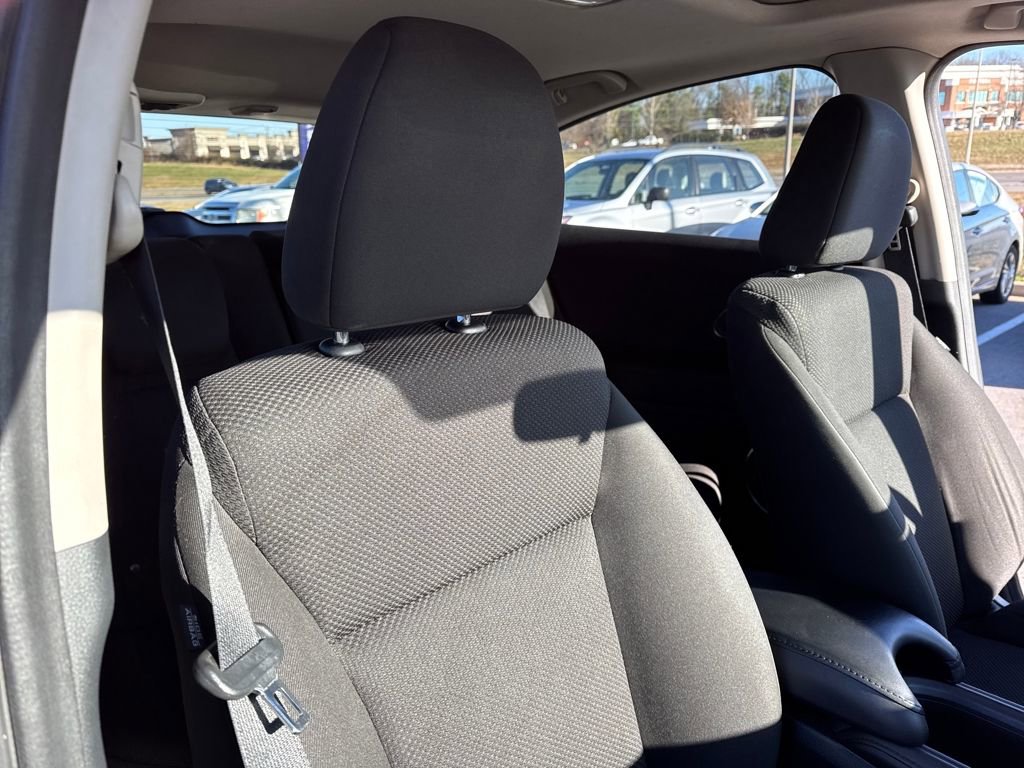 Used 2016 Honda HR-V EX image 29