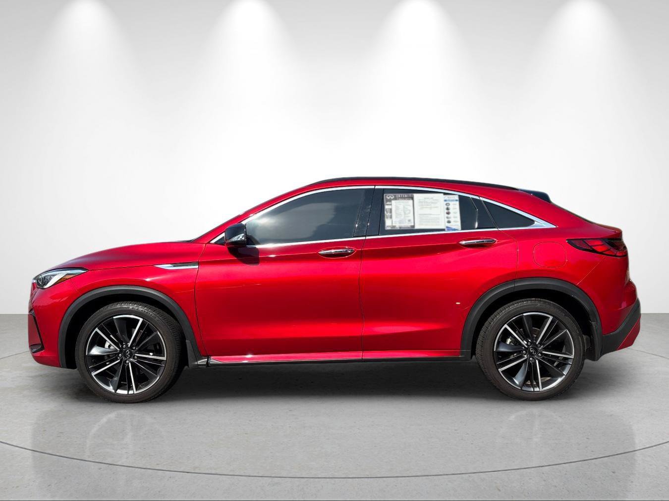 Used 2023 INFINITI QX55 Sensory w/ Lighting Package AWD/4WD image 2