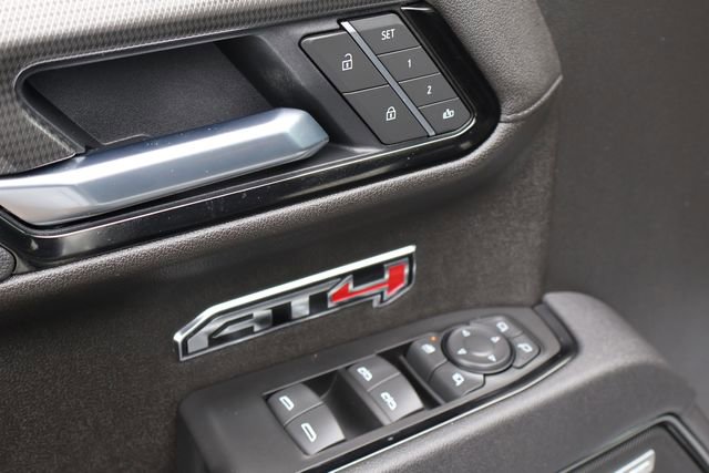 Used 2025 GMC Sierra 1500 AT4 w/ AT4 Premium Package AWD/4WD image 20