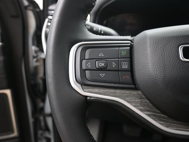 Used 2024 Jeep Wagoneer L Series II w/ Flexible Seating Group image 34