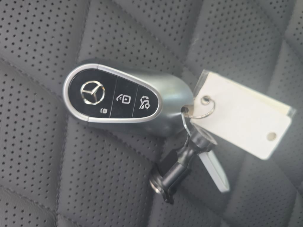 New 2026 Mercedes-Benz S 580 4MATIC Sedan image 29