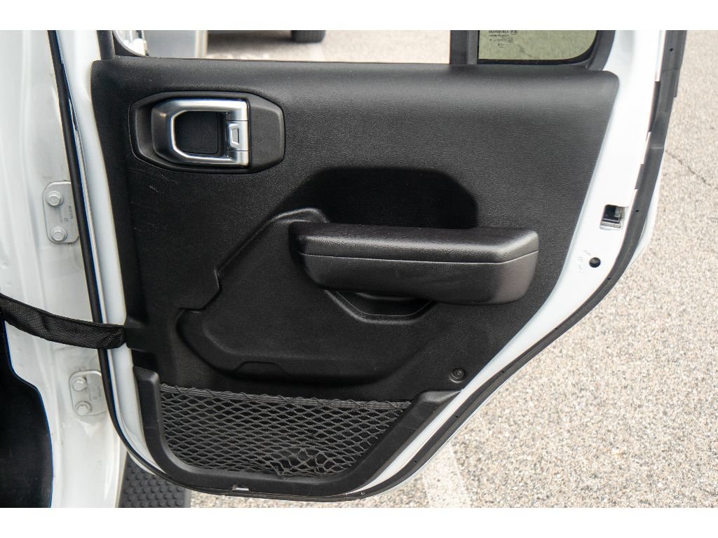 Used 2018 Jeep Wrangler Unlimited Sport S AWD/4WD image 20