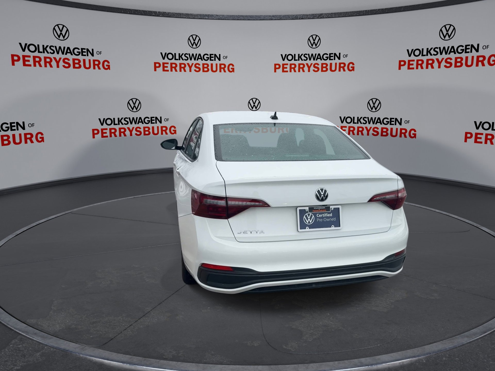 Certified 2023 Volkswagen Jetta Sport image 7