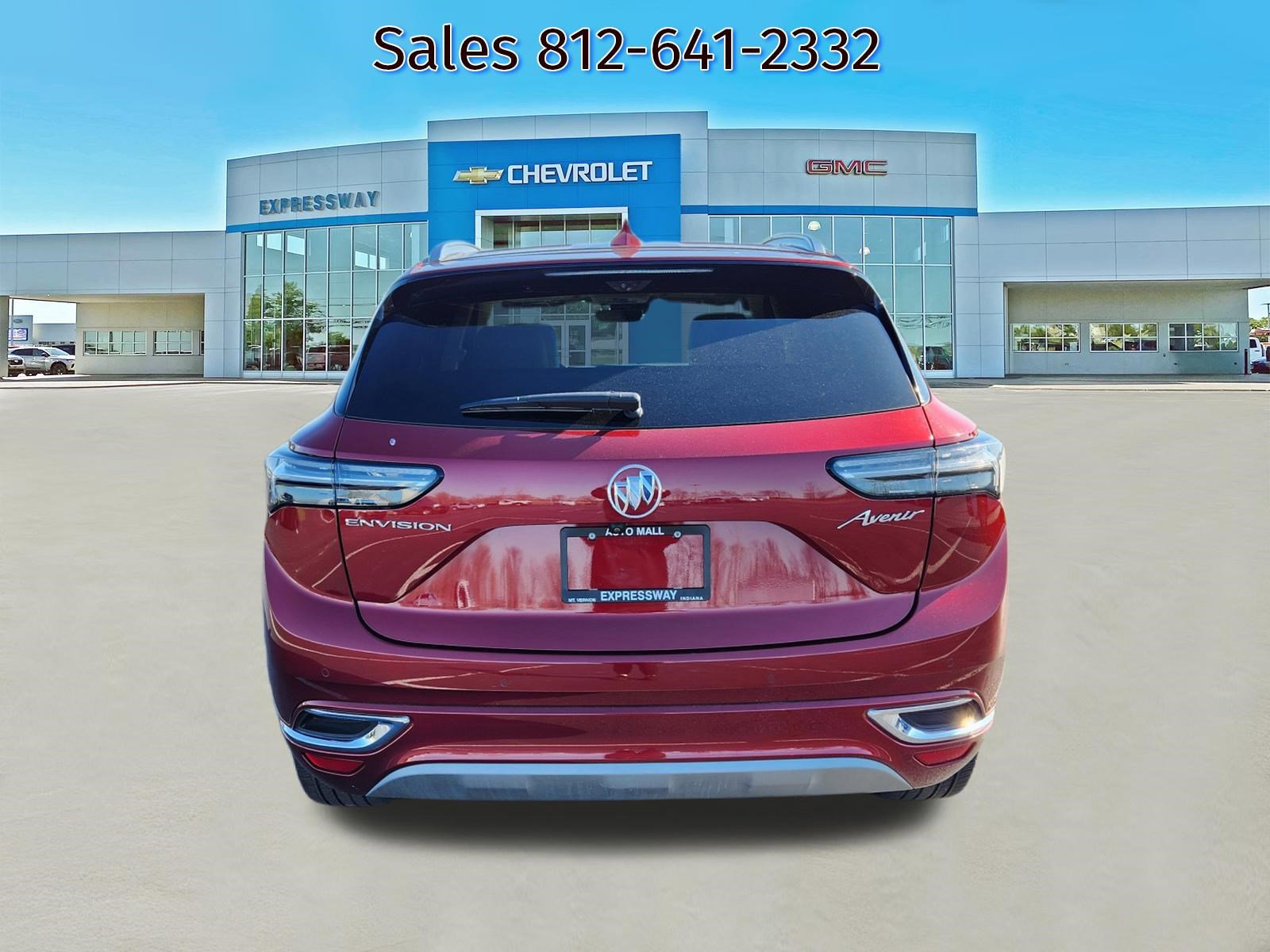 Used 2022 Buick Envision Avenir w/ Technology Package II image 6
