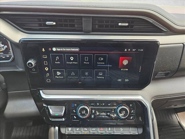 Used 2024 GMC Sierra 2500 Denali w/ Denali Reserve Package AWD/4WD image 15