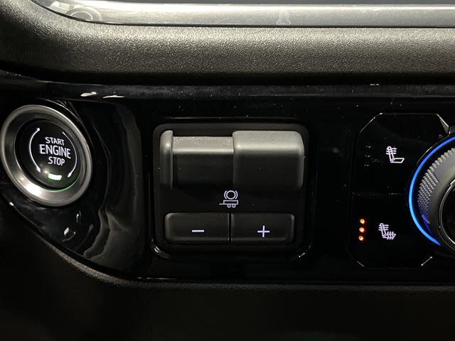 Used 2025 Chevrolet Silverado 1500 LT w/ Work Truck Package image 25