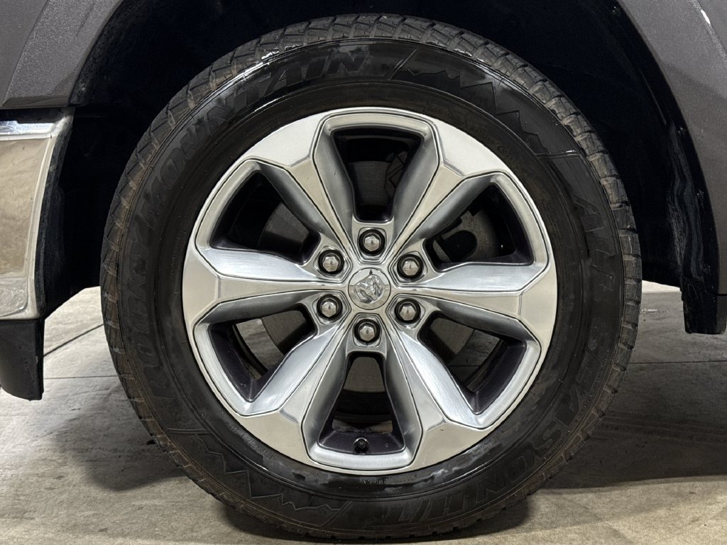 Used 2019 RAM 1500 Limited AWD/4WD image 28