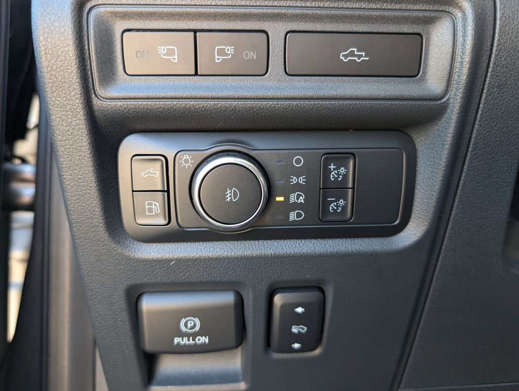 Used 2022 Ford F150 Lariat AWD/4WD image 22