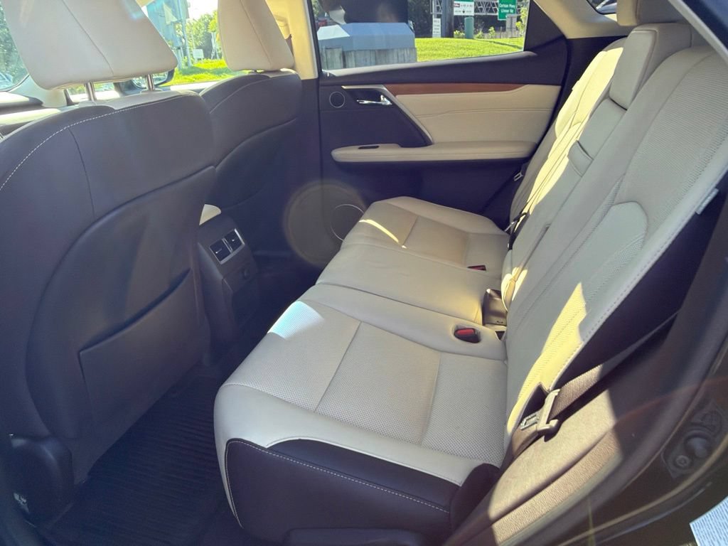 Used 2019 Lexus RX 350 AWD w/ Navigation Package image 37