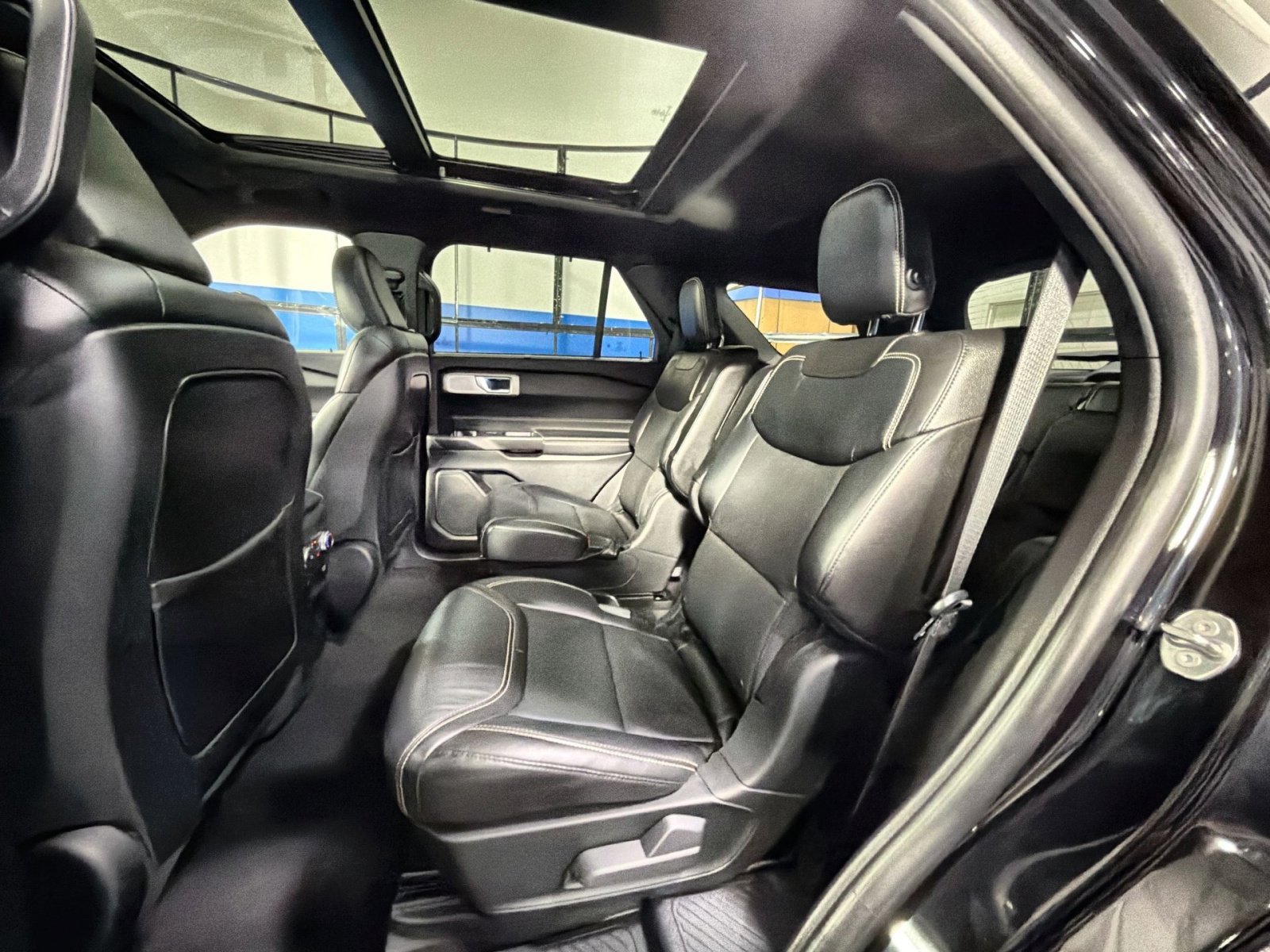 Used 2020 Ford Explorer ST w/ Premium Technology Package image 37