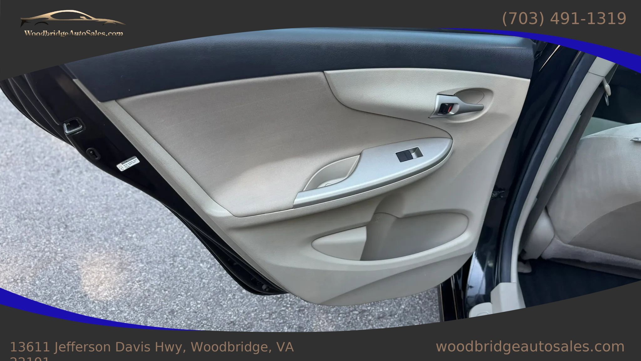 Used 2013 Toyota Corolla LE FWD image 11