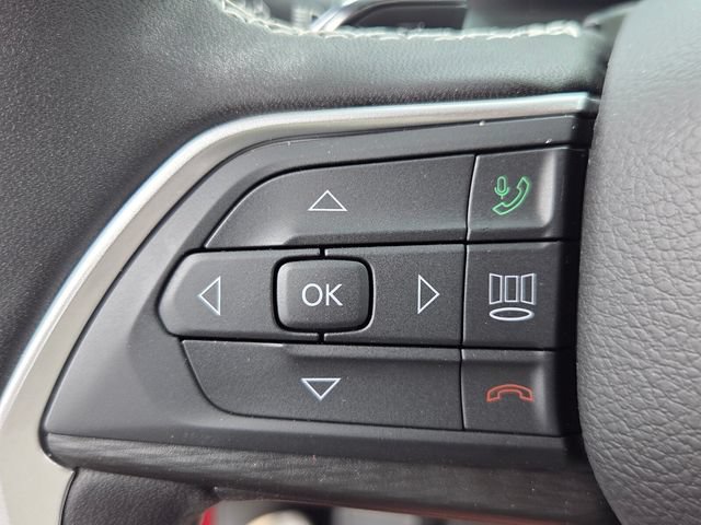 New 2024 Jeep Grand Cherokee L Altitude RWD image 26