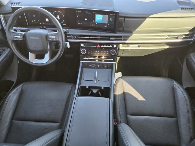 Used 2024 Hyundai Santa Fe Limited image 24