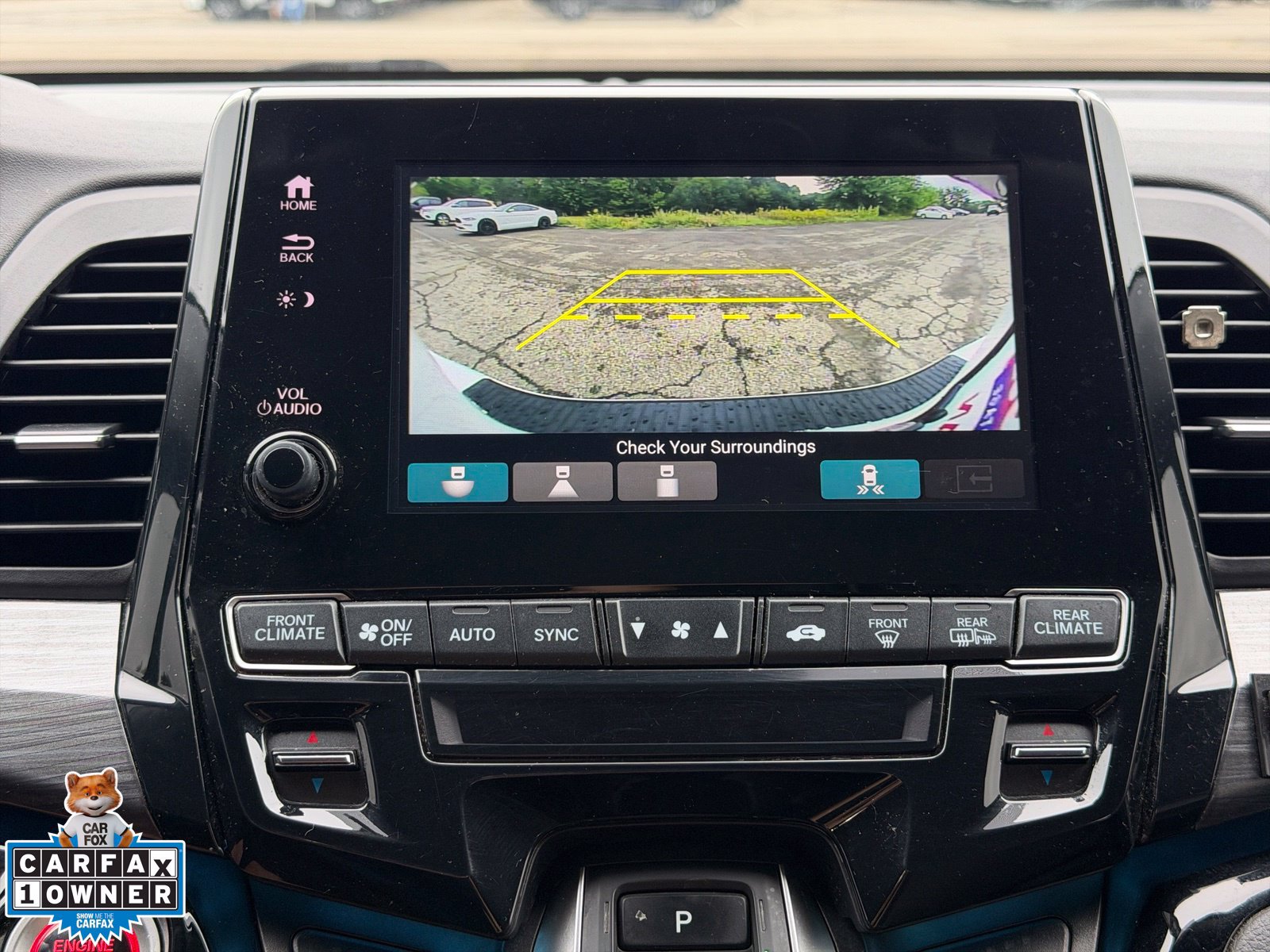 Used 2023 Honda Odyssey Elite image 4