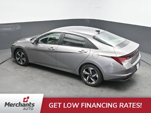 Used 2023 Hyundai Elantra SEL w/ Convenience Package FWD image 21