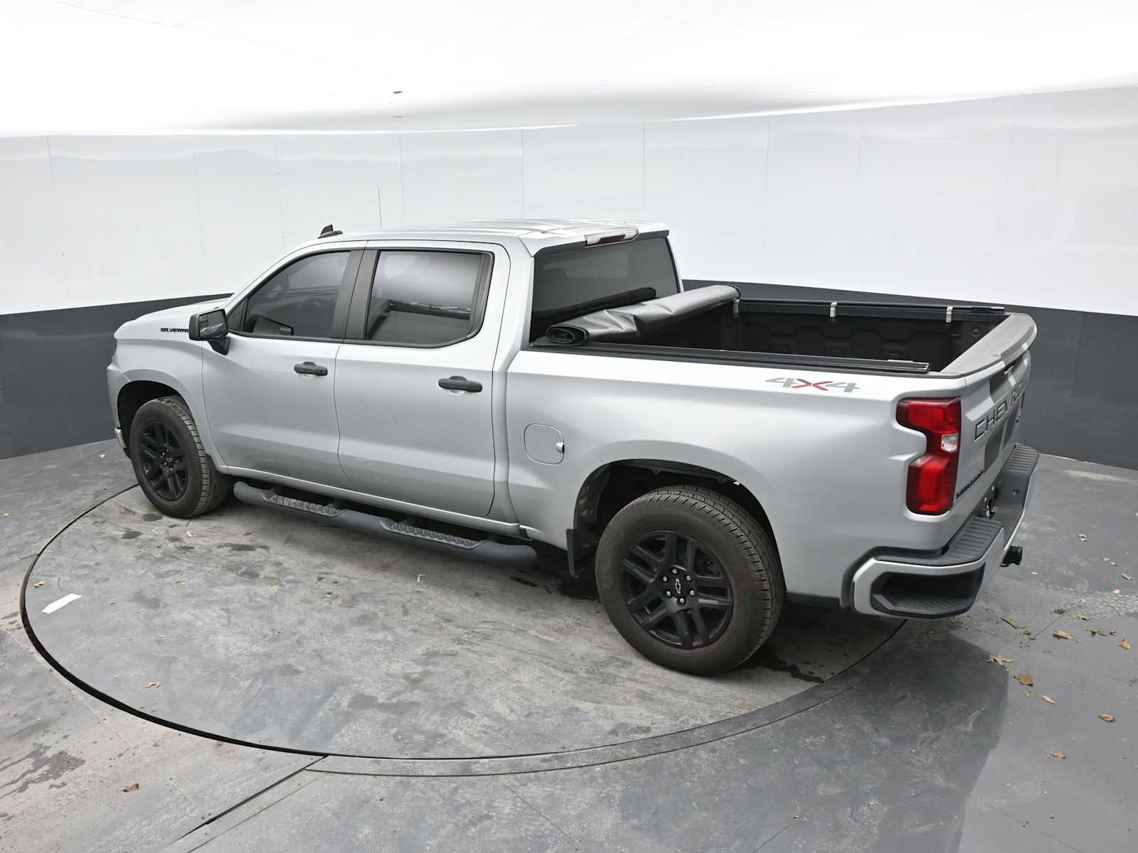 Used 2020 Chevrolet Silverado 1500 Custom w/ Rally Edition image 12