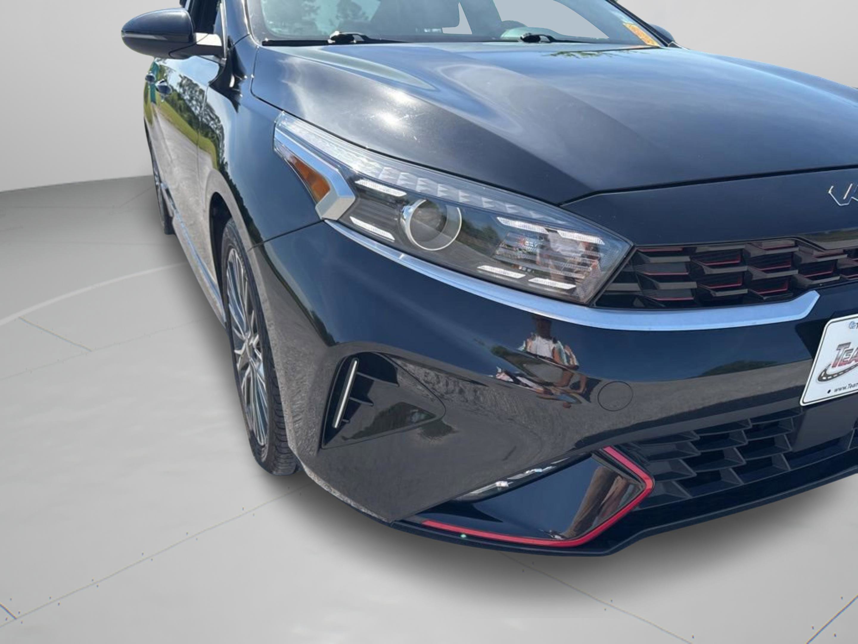 Used 2023 Kia Forte GT-Line w/ GT-Line Technology Package FWD image 40