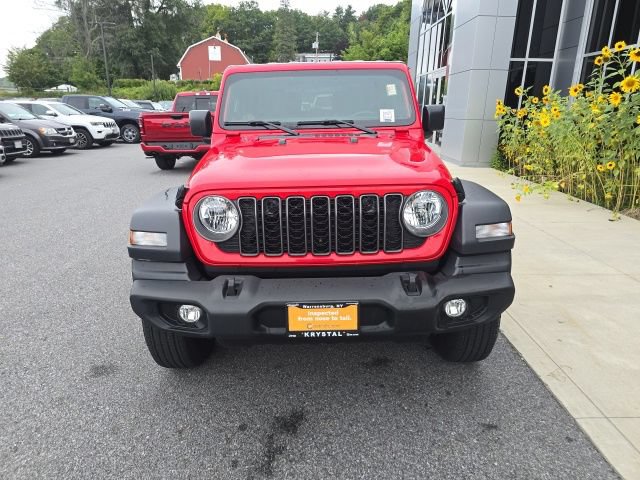 Used 2024 Jeep Wrangler Sport AWD/4WD image 2