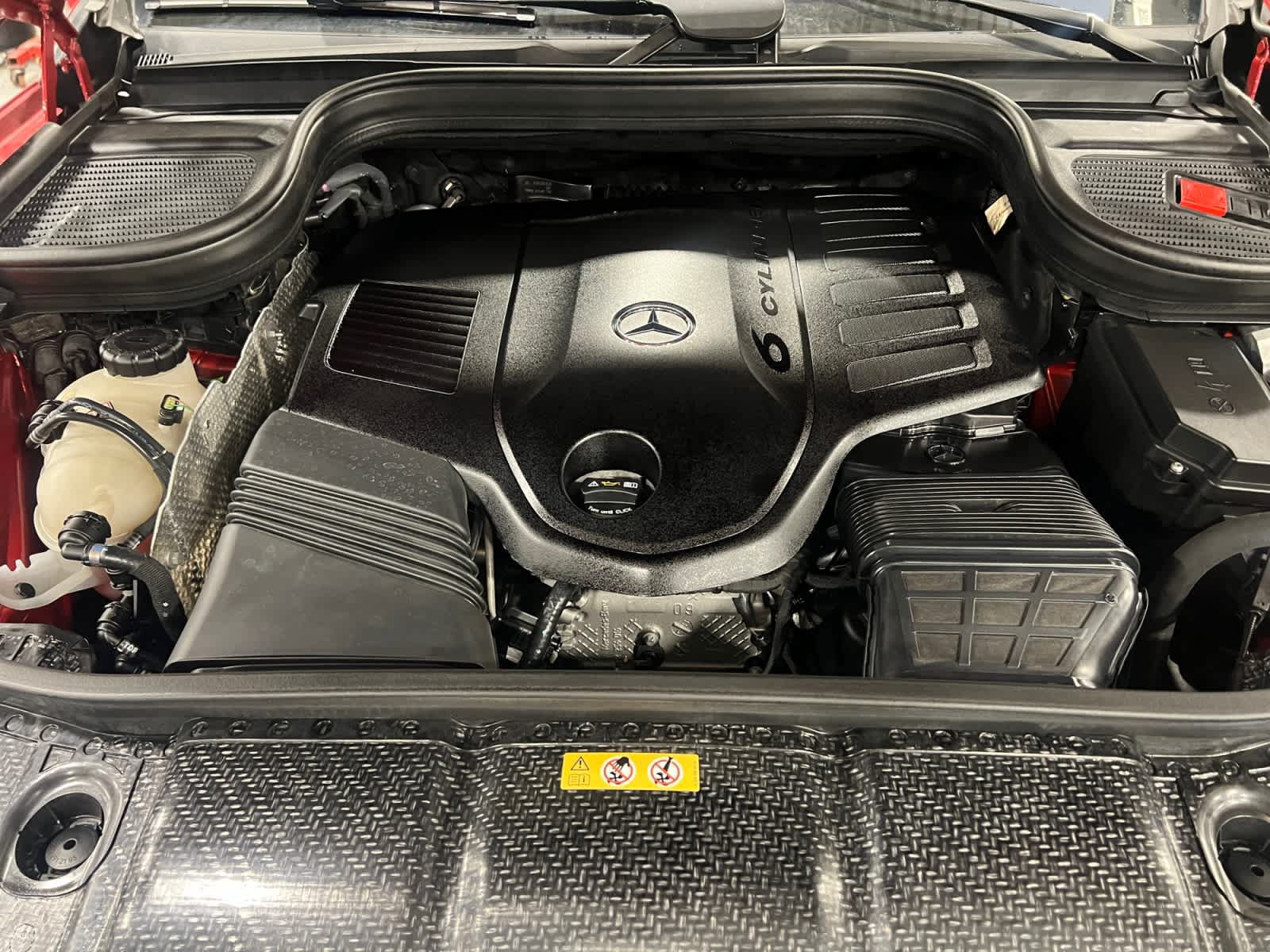 Used 2022 Mercedes-Benz GLS 450 4MATIC image 8