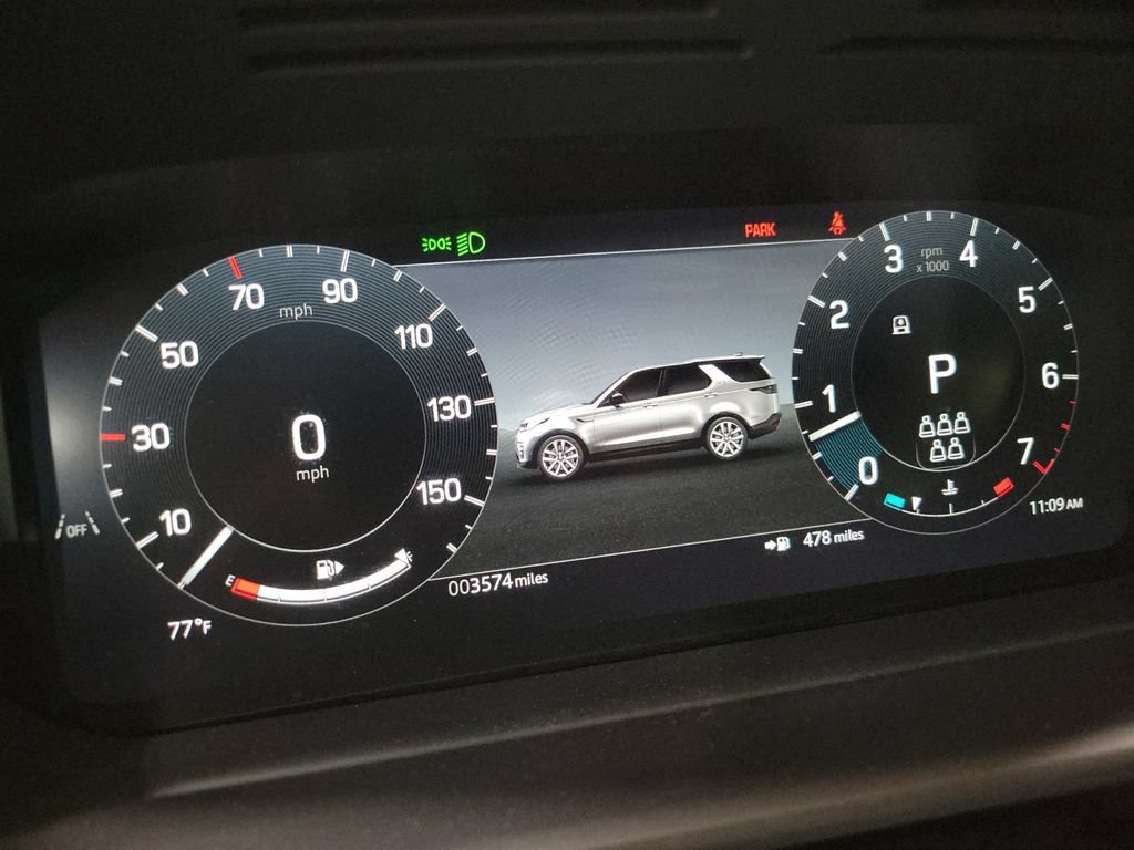 New 2026 Land Rover Discovery S AWD/4WD image 17