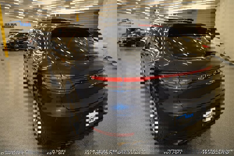 Used 2020 Porsche Macan S image 9