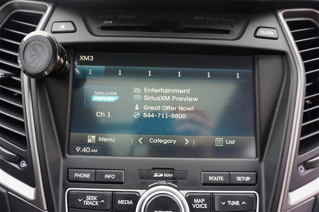 Used 2014 Hyundai Santa Fe Sport 2.0T w/ Technology Package 05 image 10