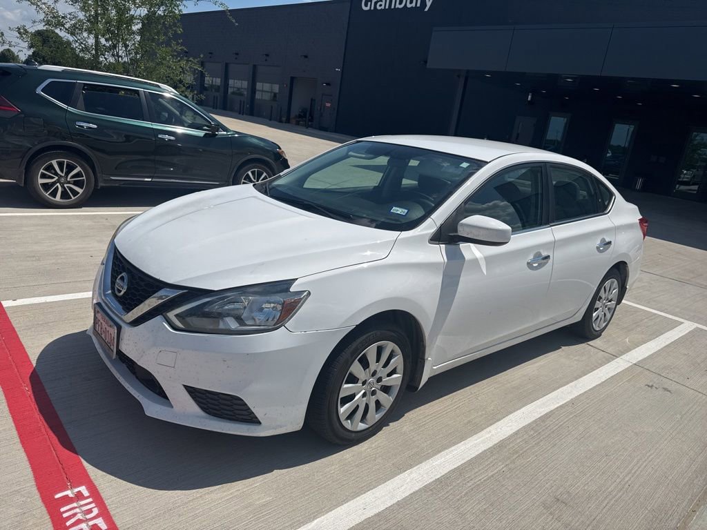 Used 2019 Nissan Sentra S FWD image 1