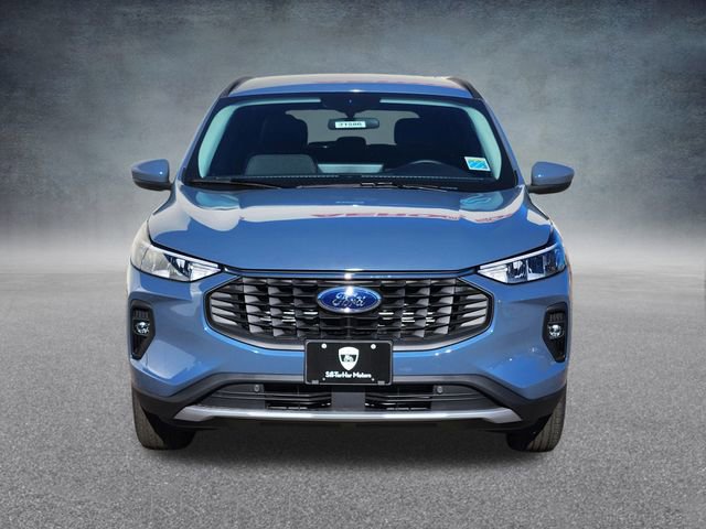 New 2026 Ford Escape SE w/ Class II Trailer Tow Package image 2