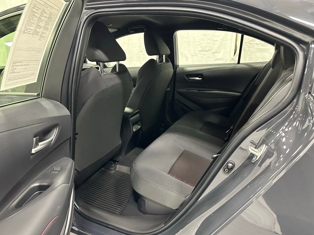 Used 2025 Toyota Corolla SE image 44