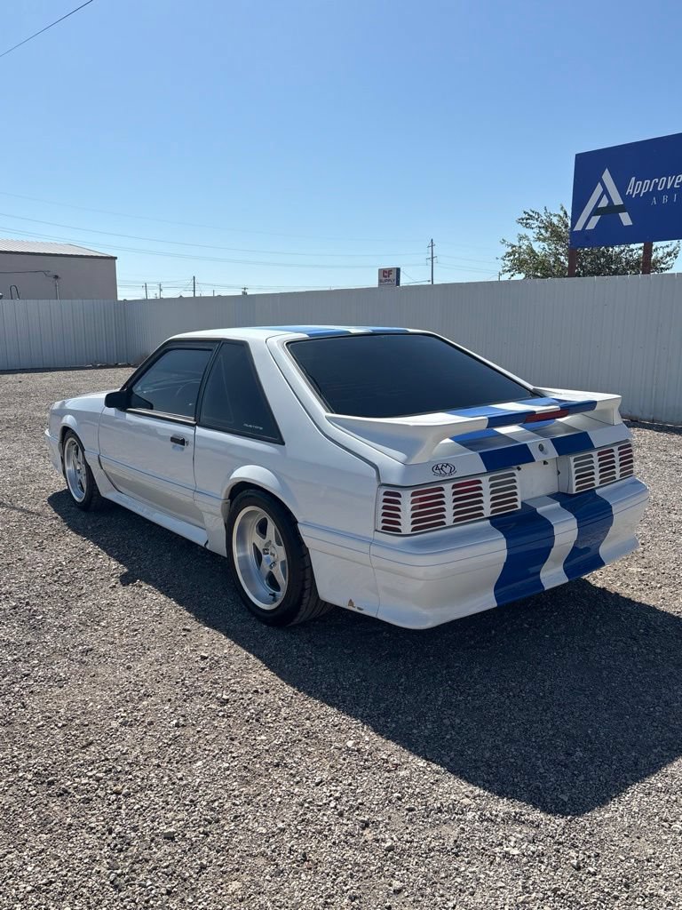 Used 1990 Ford Mustang GT RWD image 5