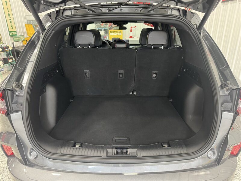 Used 2023 Ford Escape ST-Line w/ Tech Pack #1 FWD image 8