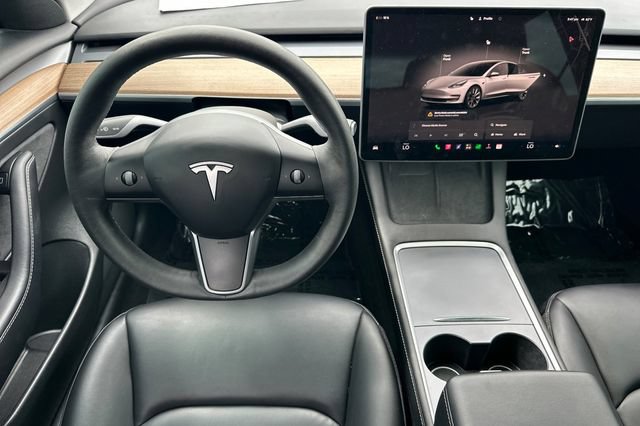 Used 2022 Tesla Model 3 Long Range AWD/4WD image 16