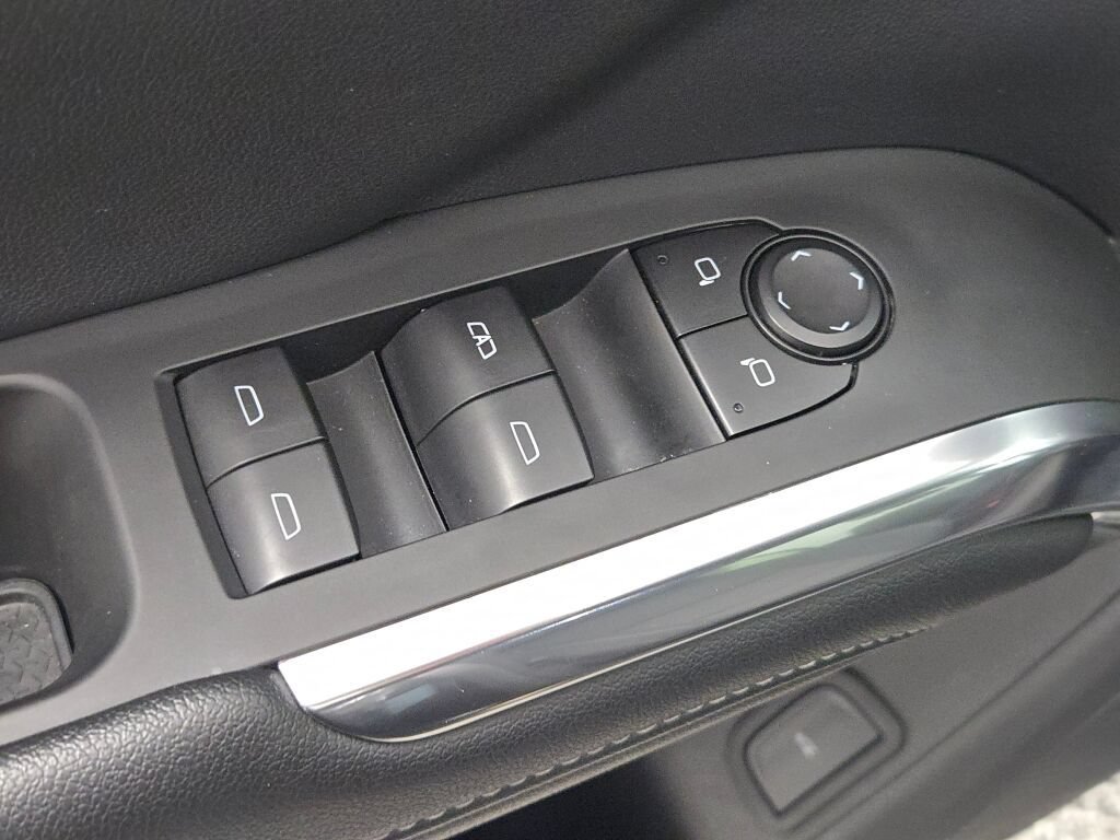 Used 2024 Chevrolet Traverse LT AWD/4WD image 20