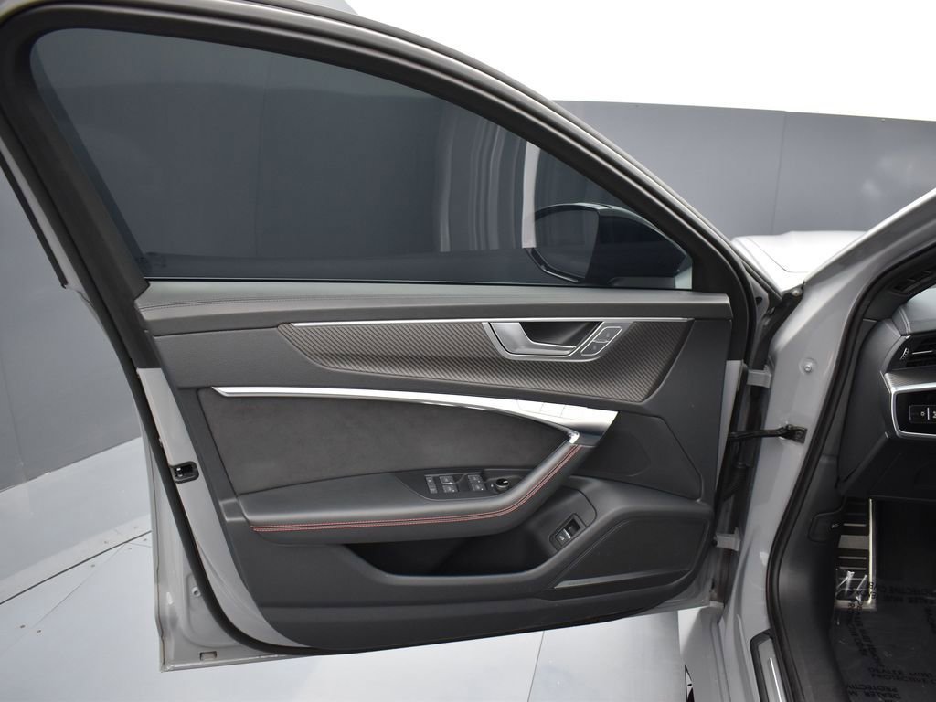 Used 2023 Audi RS 6 image 13