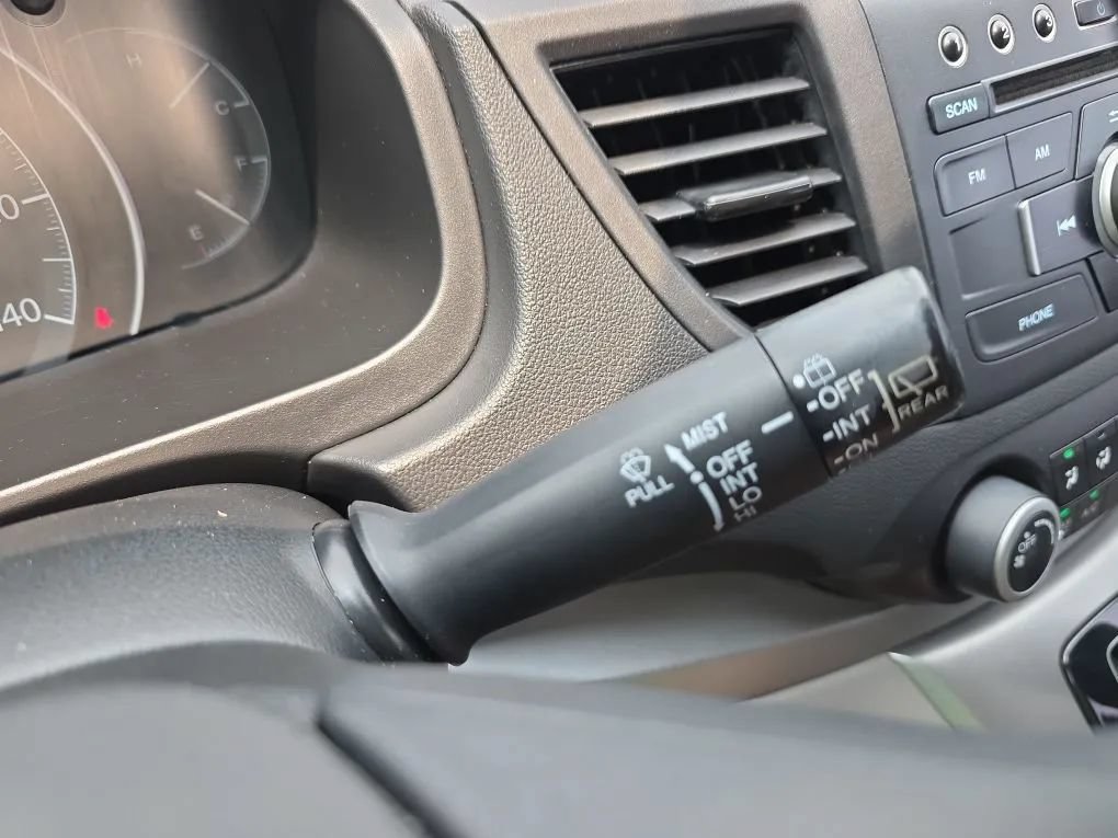 Used 2013 Honda CR-V LX image 21