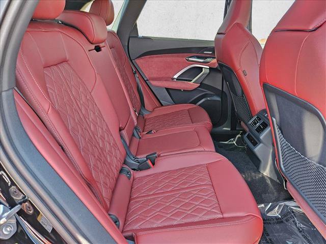 New 2026 Audi SQ5 Premium Plus AWD/4WD image 16