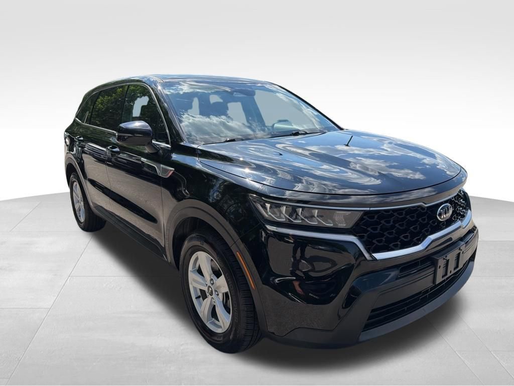 Used 2021 Kia Sorento LX FWD image 8