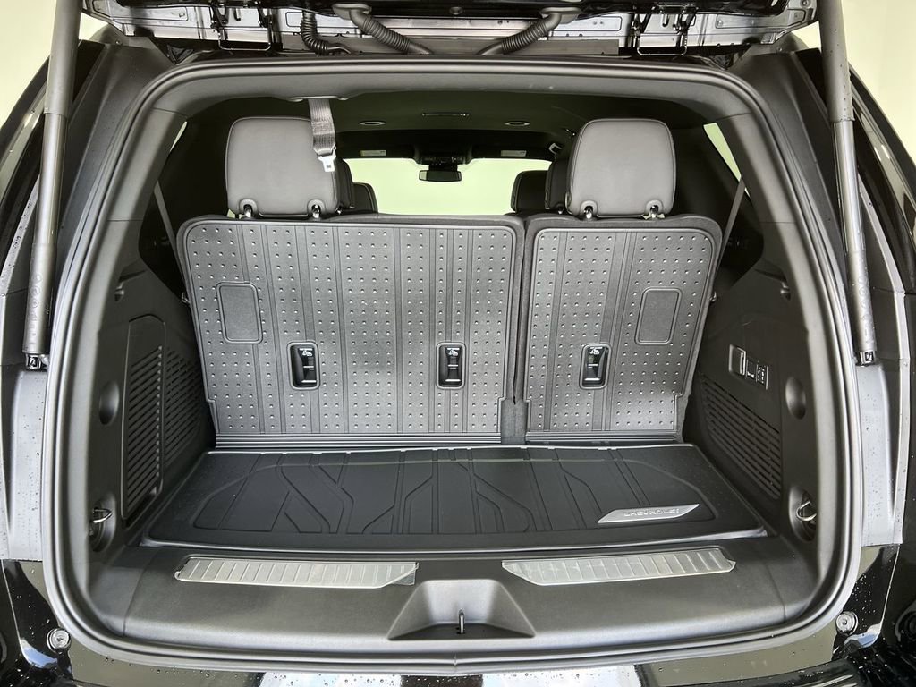 New 2025 Chevrolet Tahoe Premier image 24