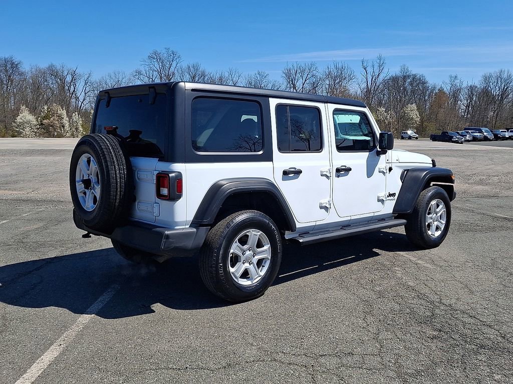 Used 2022 Jeep Wrangler Unlimited Sport AWD/4WD image 9
