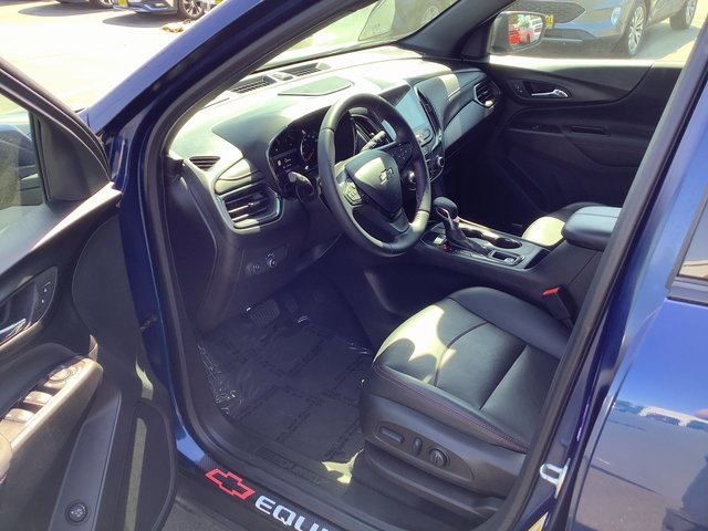 Used 2022 Chevrolet Equinox RS w/ RS Leather Package image 7