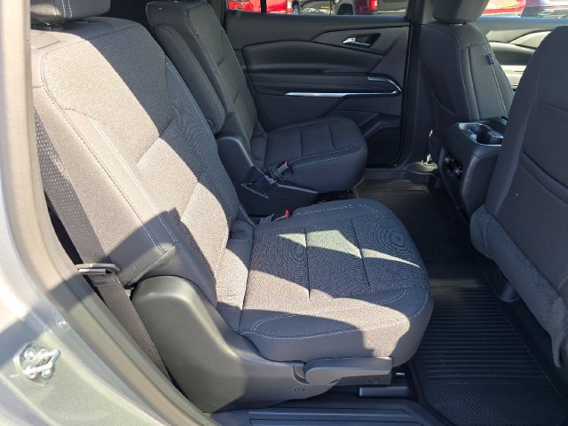 New 2027 Chevrolet Traverse LT w/ Driver Confidence Package FWD image 20