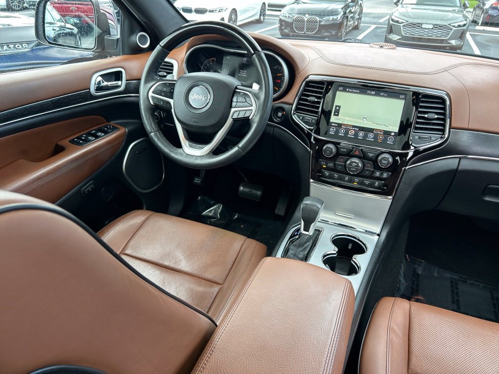 Used 2019 Jeep Grand Cherokee Summit AWD/4WD image 10