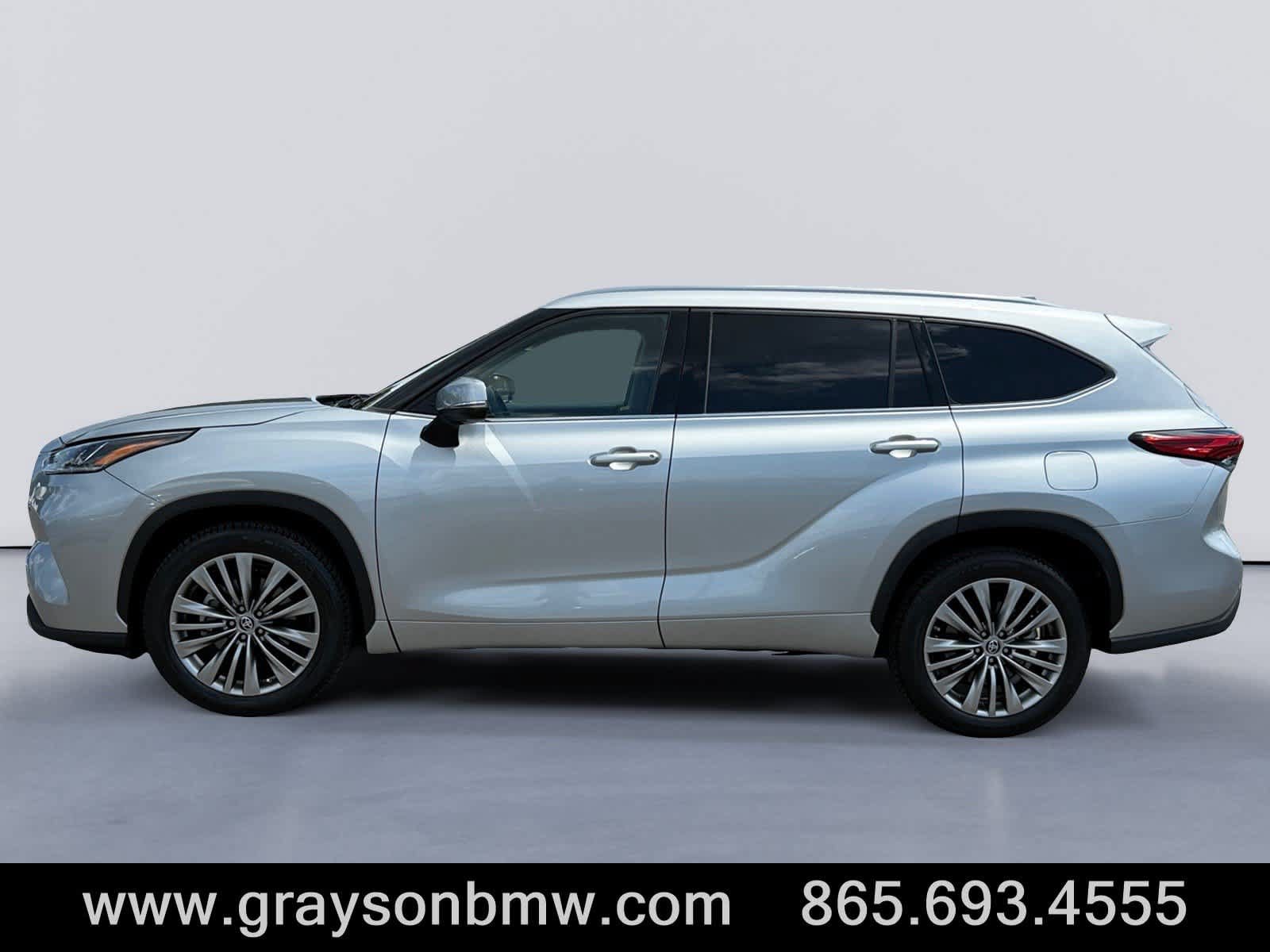 Used 2021 Toyota Highlander Platinum FWD image 6